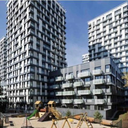 Residence Garden Tower S Balkonem, Garaz Prague Exterior photo