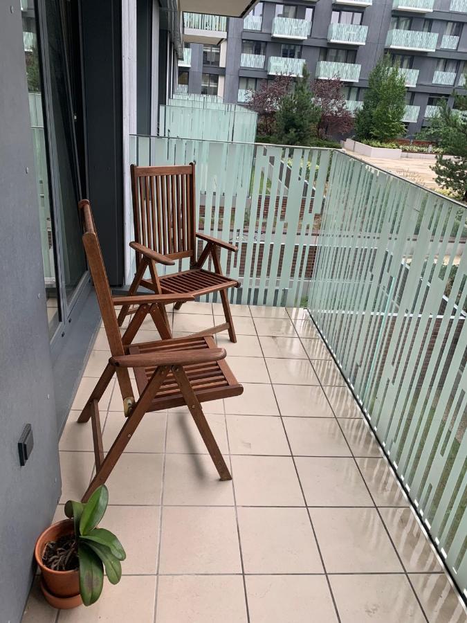 Residence Garden Tower S Balkonem, Garaz Prague Exterior photo